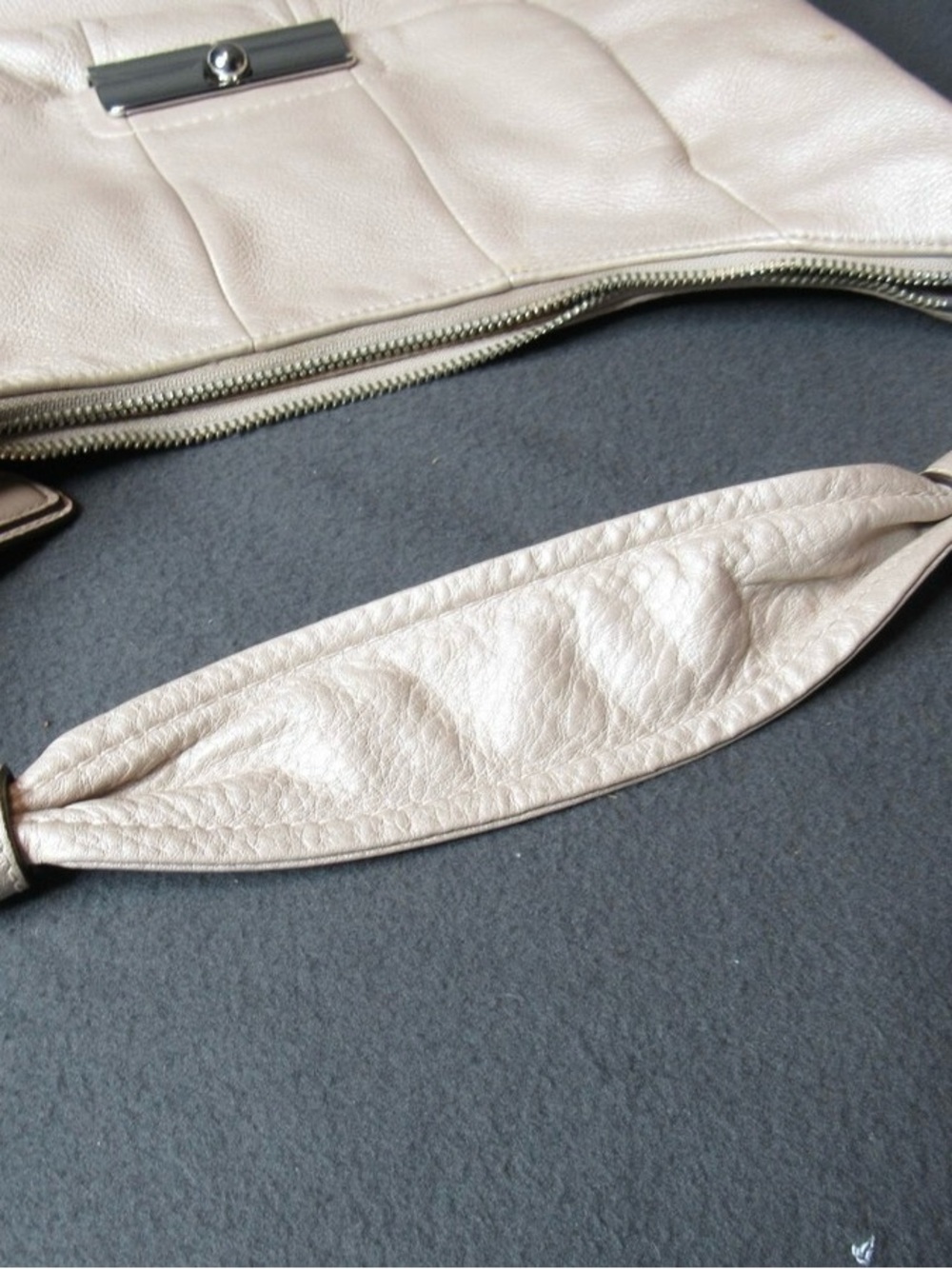 Coach Kristin Ivory Hobo Leather Bag with Stainless Steel Hardware - Picture 5 of 9
